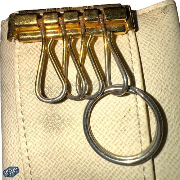 Louis Vuitton 6-Ring Key Holder in Damier Azur Canvas – Made in France - Picture 8 of 13
